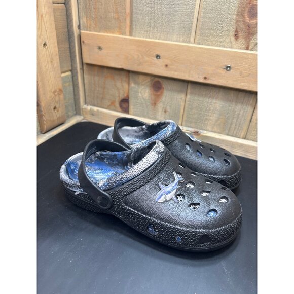 Carters Toddler Shark-Themed Black & Blue Clogs With Strap Size 4 - Picture 1 of 7